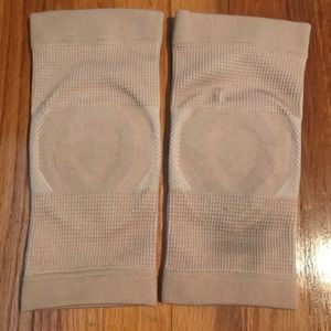 Bunheads Beige Kneepads